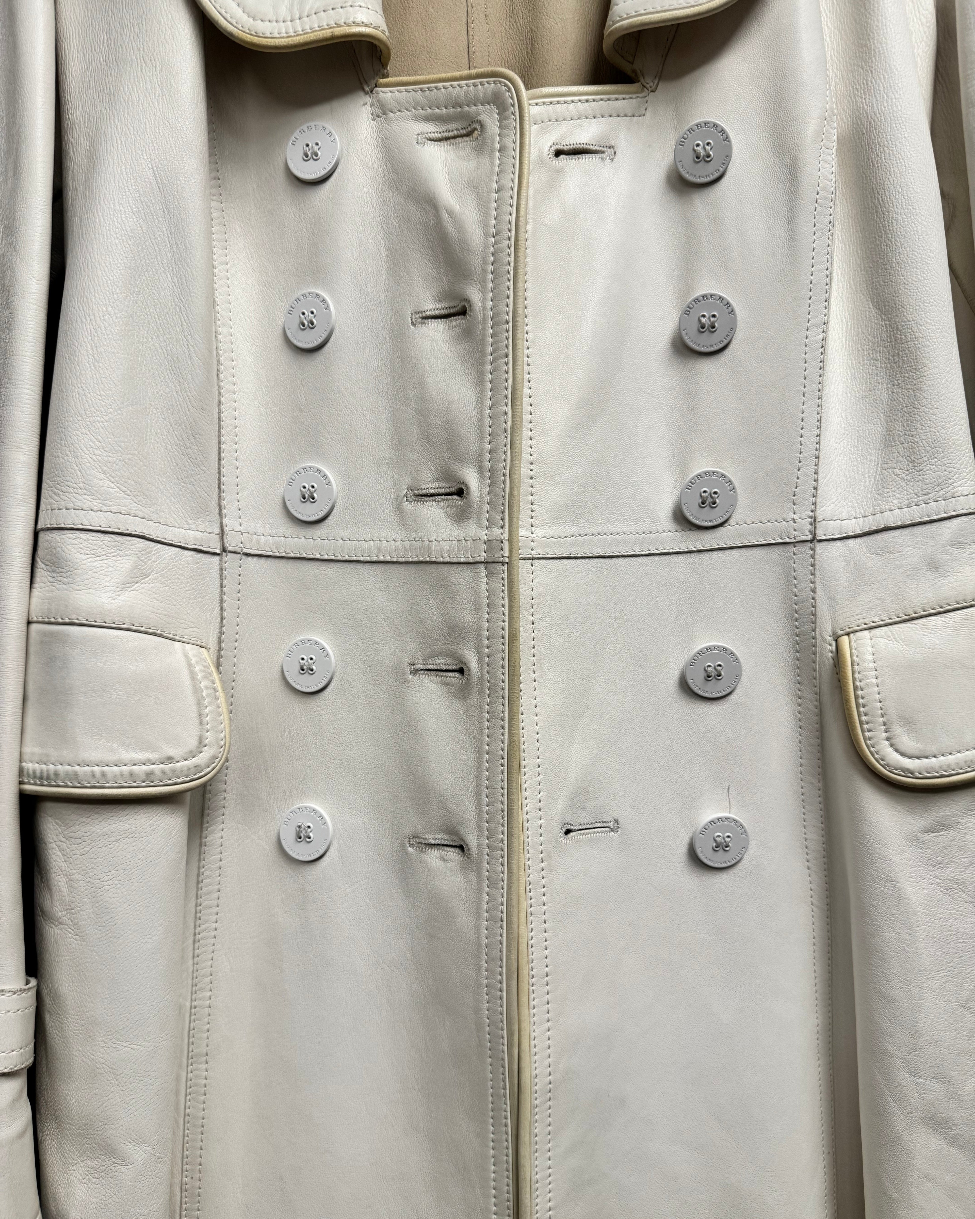 Burberry White Leather Double-Breasted Trench Coat detail