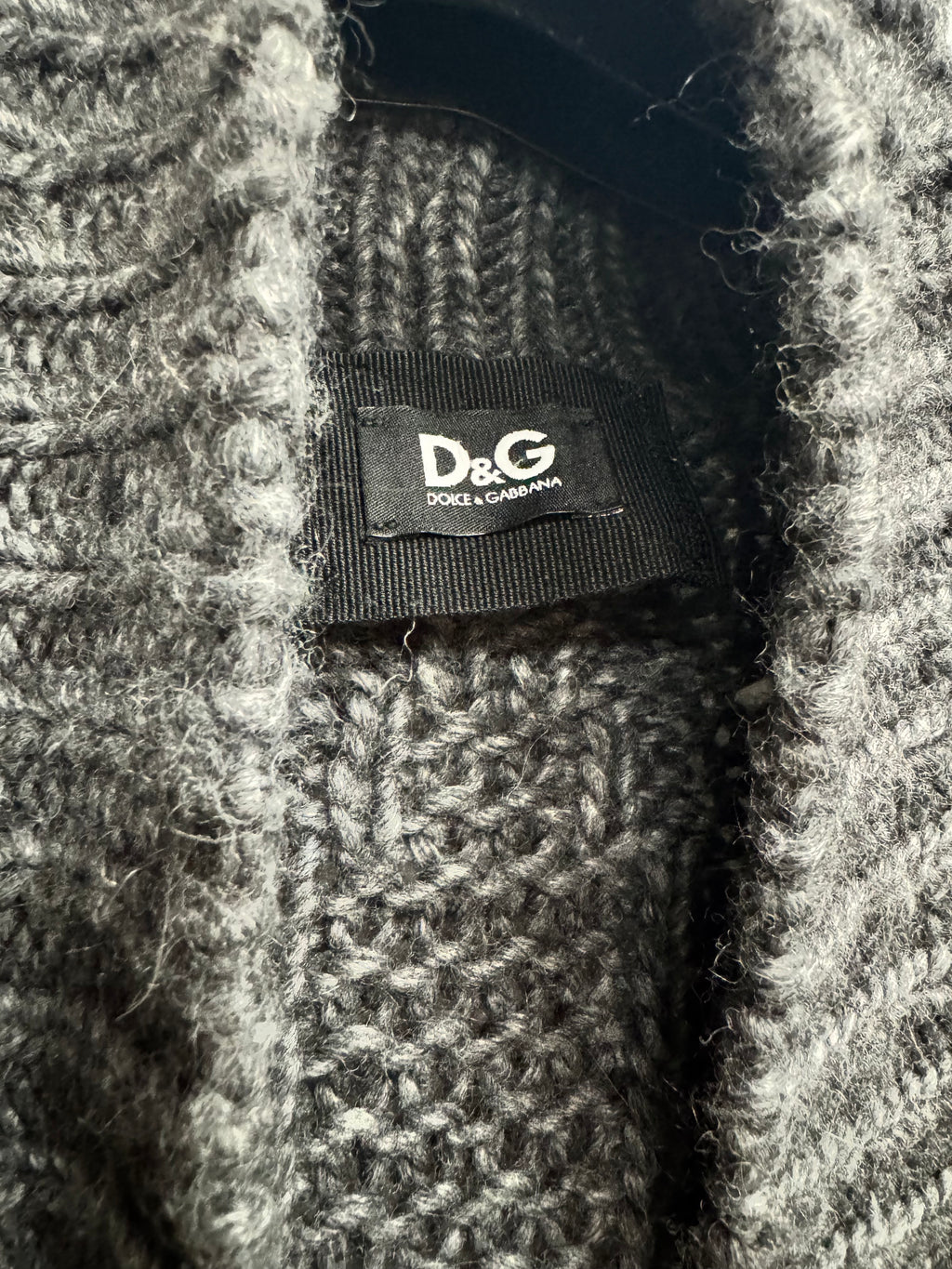 D&G (Dolce & Gabbana) Men's Chunky Wool Cable-Knit Cardigan label