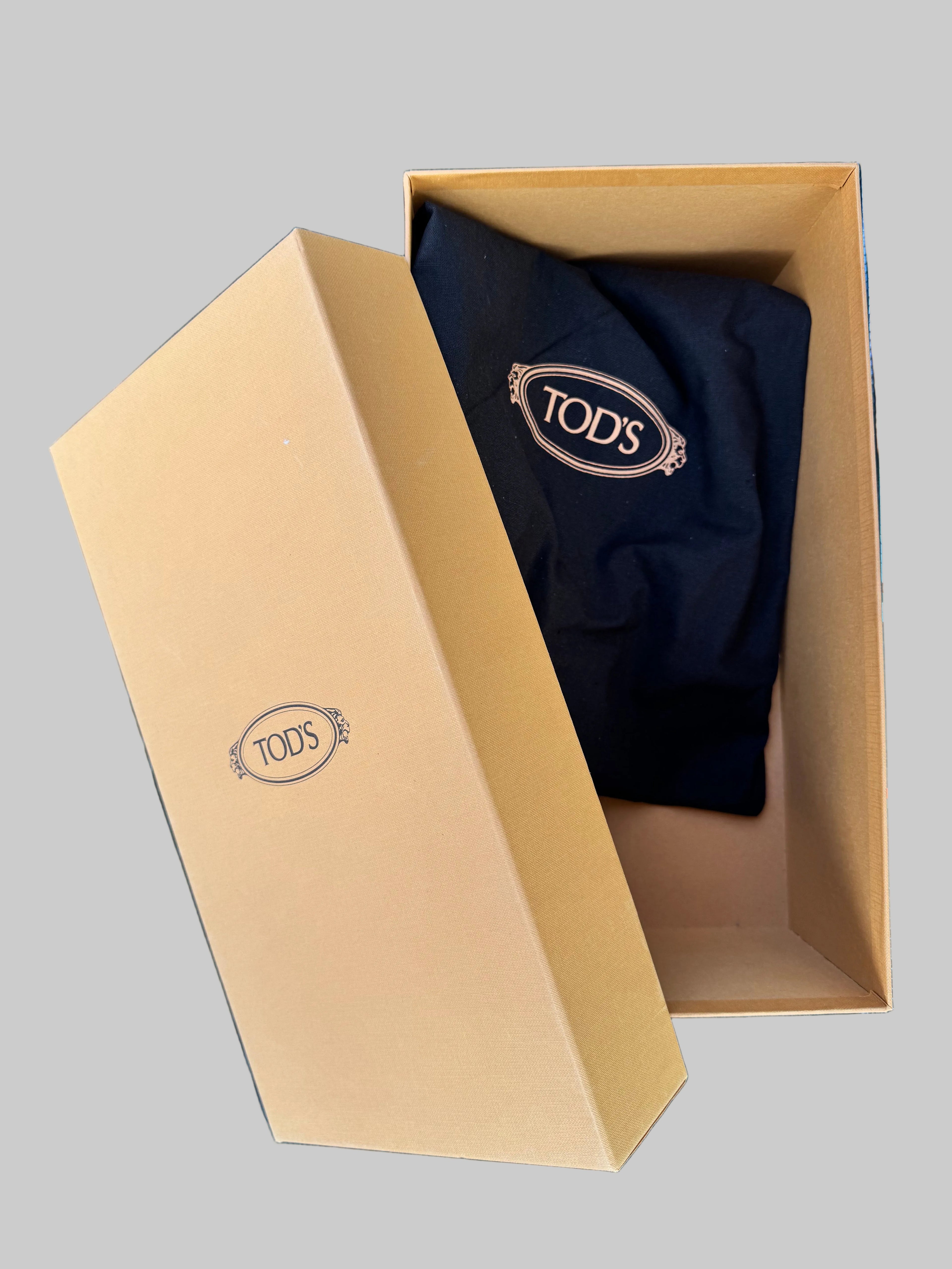 Tod's Camel Suede Low-Top Sneakers box 