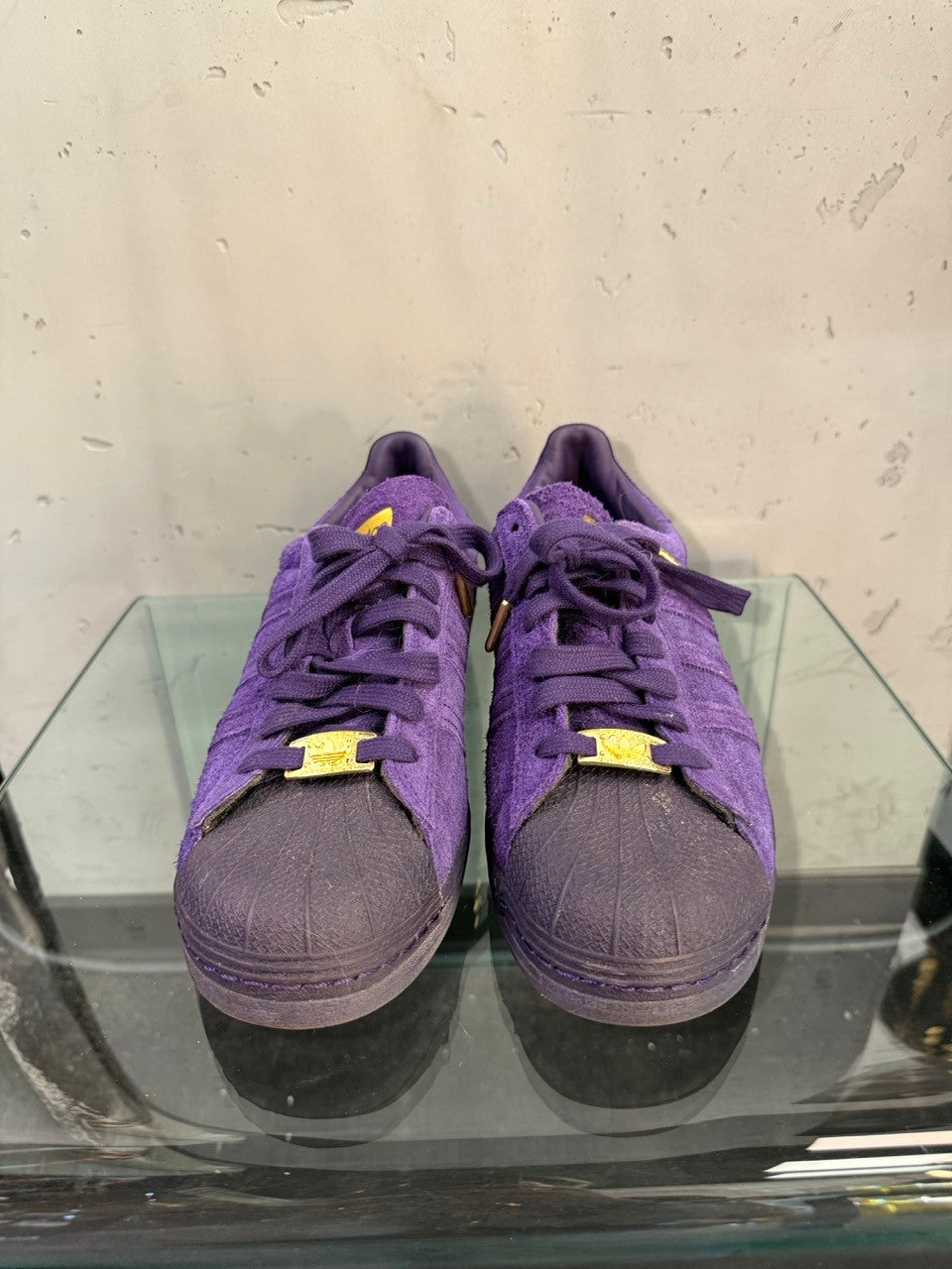 Adidas Kader Superstar ADV, pair from the front