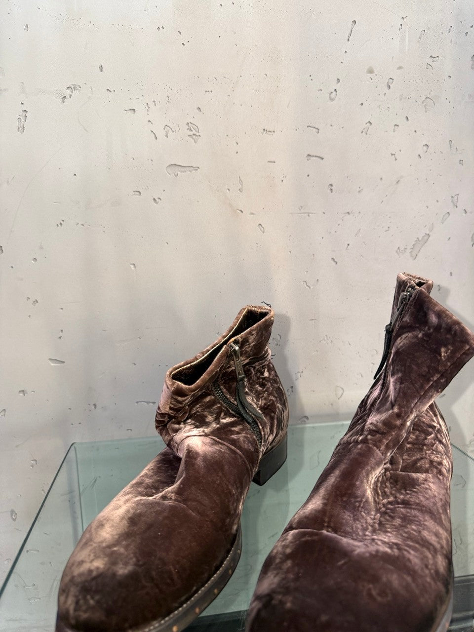 Alexander Hotto velvet boots, side view with zip