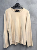 BERLIN VINTAGE CORNER beige cotton long sleeve t-shirt with crew neck and subtle side vents.
