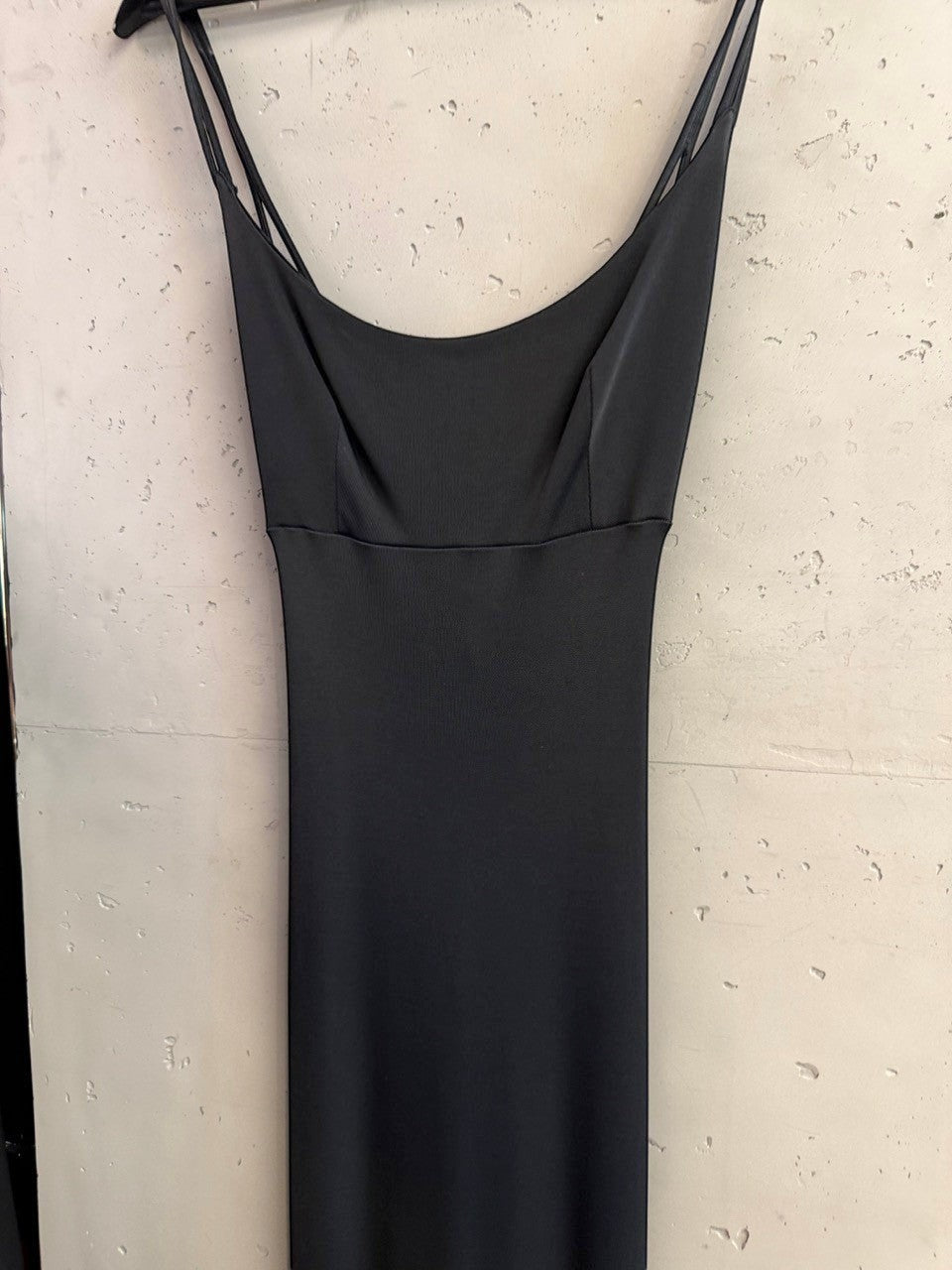 BERLIN VINTAGE CORNER Ritmo di PERLA black sleeveless maxi dress with spaghetti straps in fluid viscose fabric