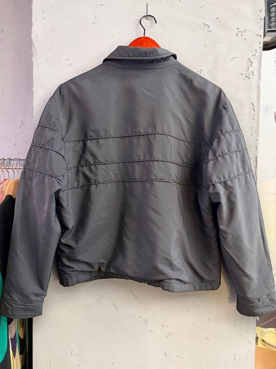 BERLIN VINTAGE CORNER black quilted detail zip up jacket with collar and zippered pockets