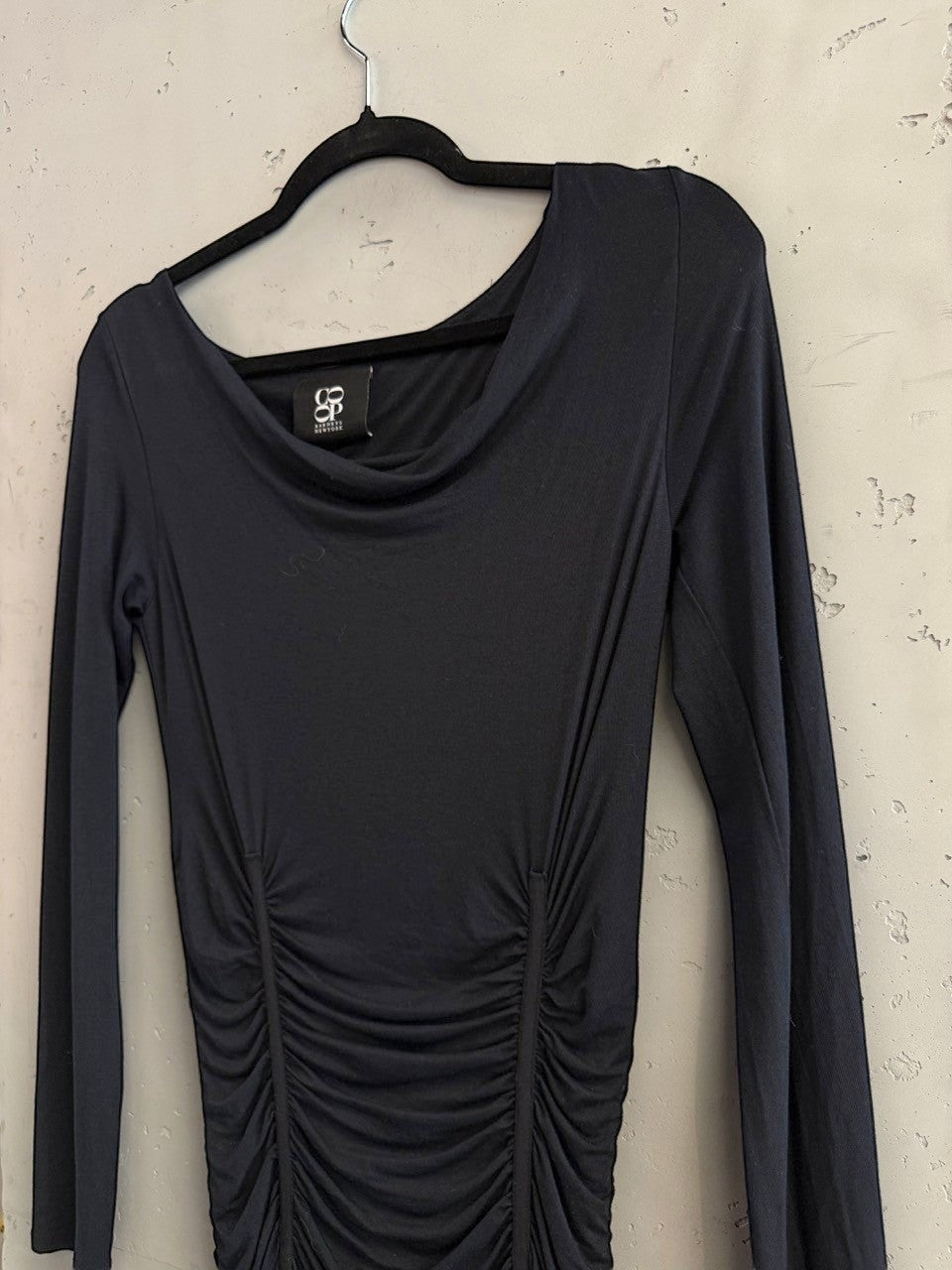 BERLIN VINTAGE CORNER black long sleeve ruched bodycon dress with cowl neckline