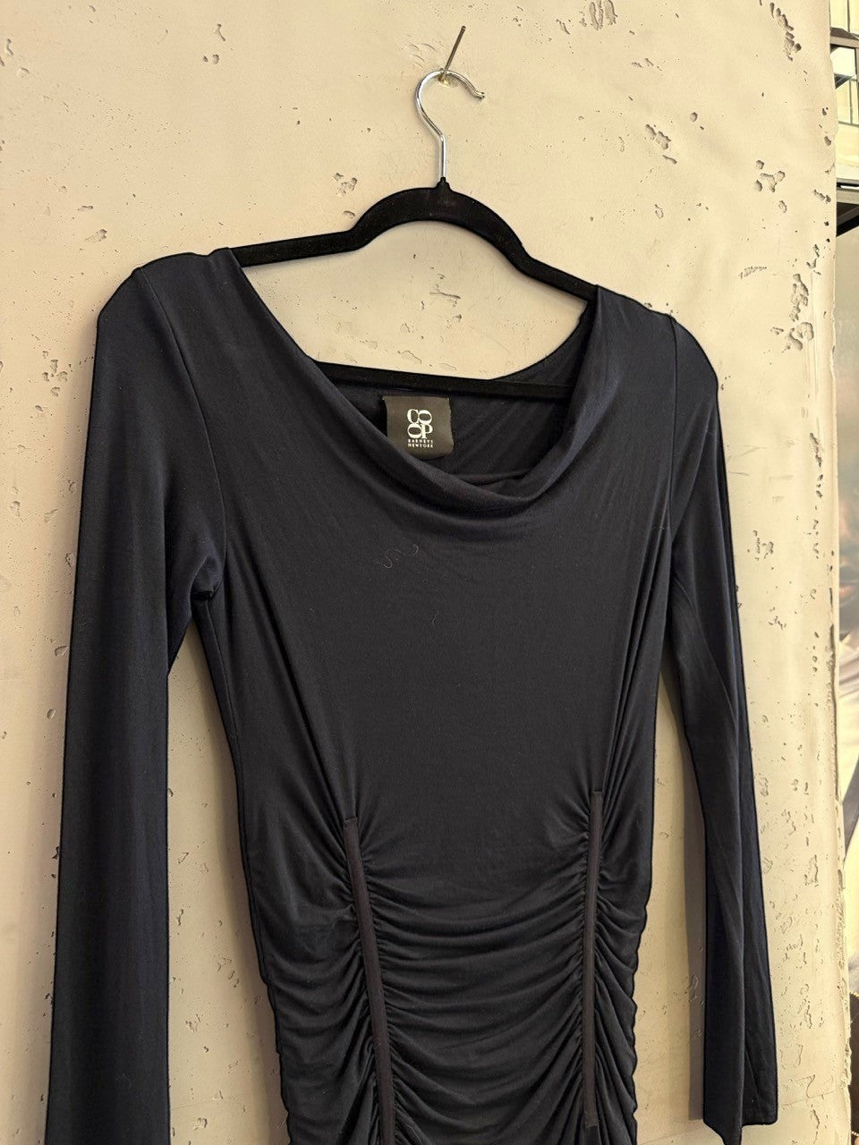 BERLIN VINTAGE CORNER black long sleeve ruched bodycon dress with cowl neckline