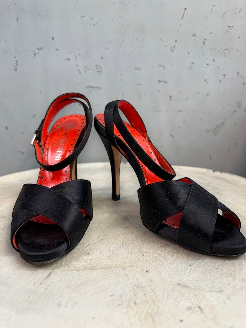 BERLIN VINTAGE CORNER black satin strappy high heel sandals with red leather lining and buckle closure.