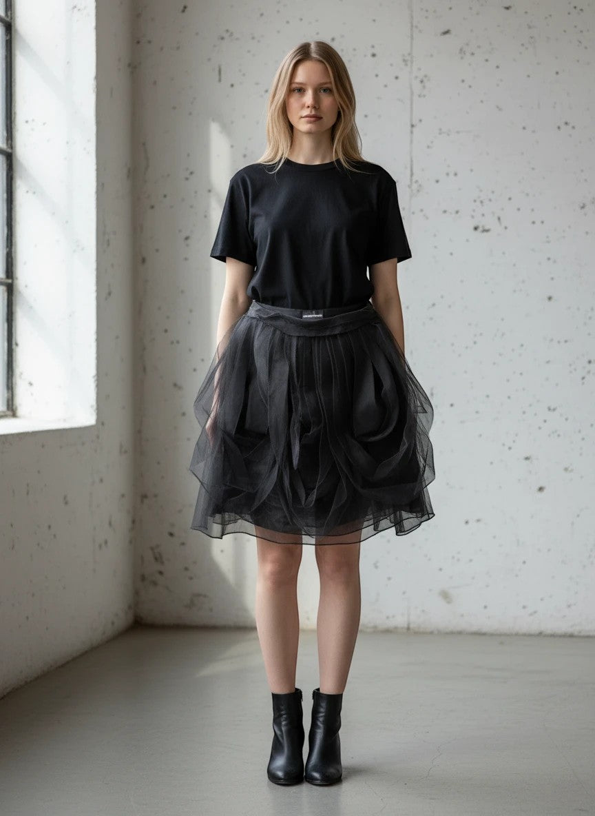 BERLIN VINTAGE CORNER black tulle layered skirt with ruching and A-line cut