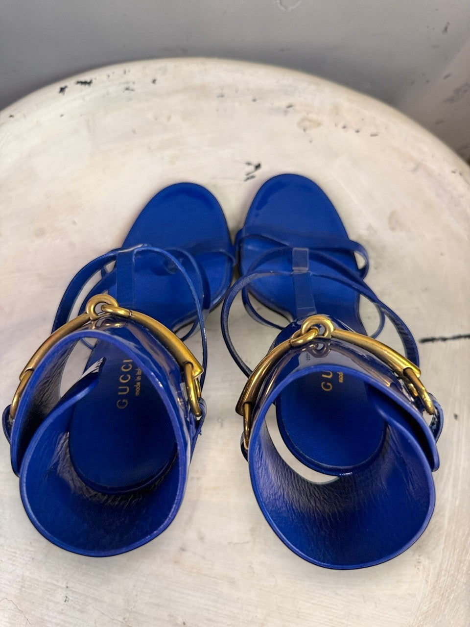 BERLIN VINTAGE CORNER blue patent leather Gucci high heel sandals with gold horsebit hardware and ankle cuffs