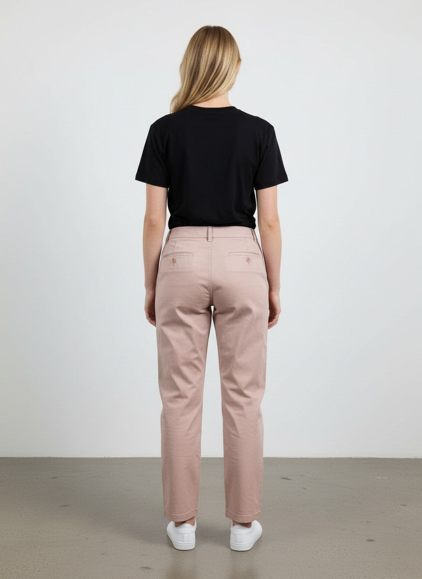 BERLIN VINTAGE CORNER blush pink cotton blend cropped trousers with straight leg and seam detailing.