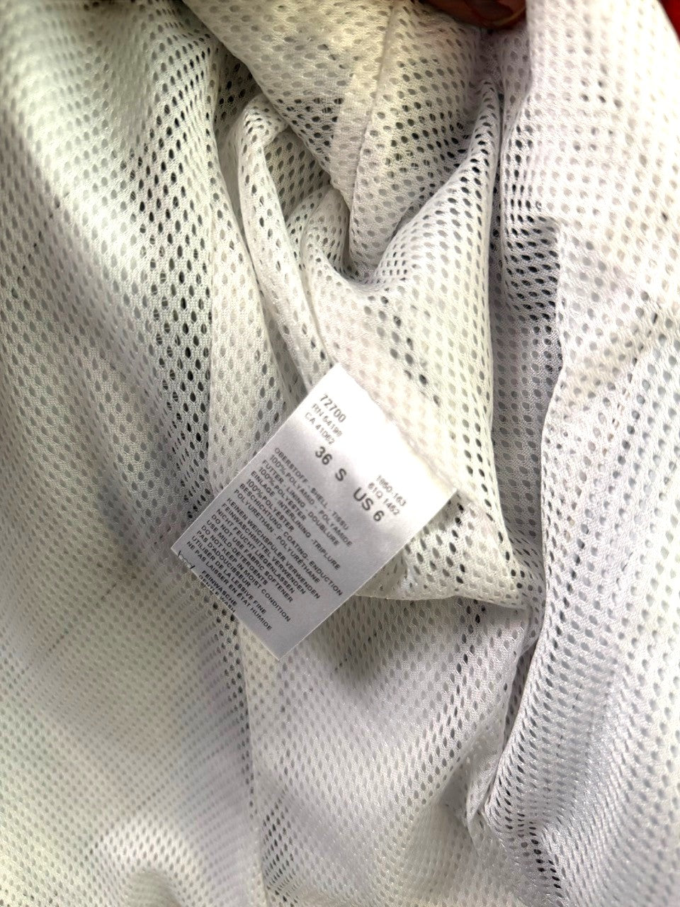 BERLIN VINTAGE CORNER Bogner vest interior care label showing polyamide and polyester fabric composition details.