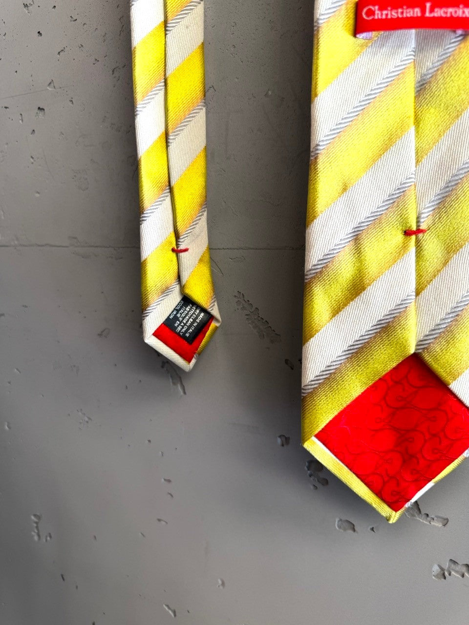 BERLIN VINTAGE CORNER Christian Lacroix yellow and white diagonal striped necktie with signature red embossed lining