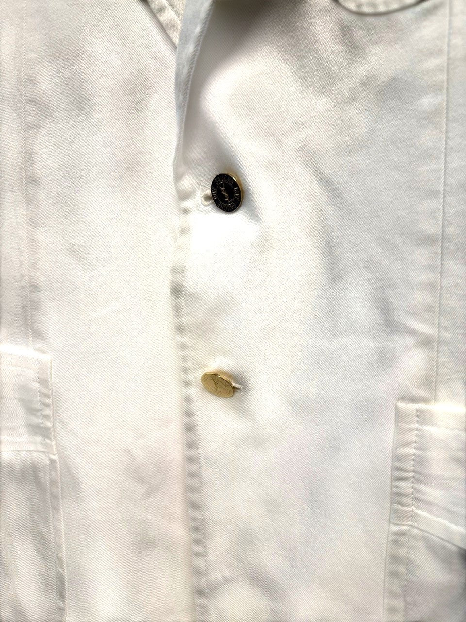 BERLIN VINTAGE CORNER cream cotton blend blazer with gold-tone buttons and patch pockets.
