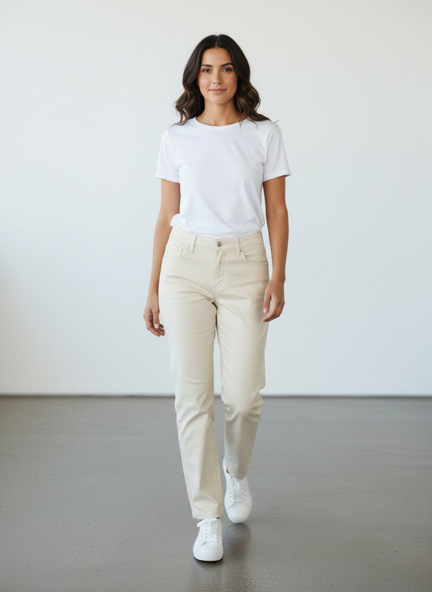 BERLIN VINTAGE CORNER cream cotton twill straight-leg chinos with five-pocket design.