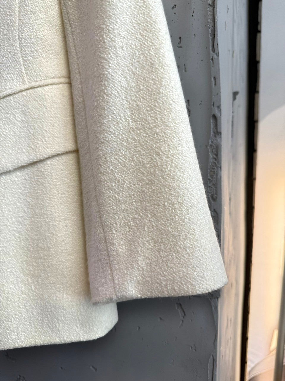 BERLIN VINTAGE CORNER cream wool silk blend jacket and skirt set with tonal embroidery