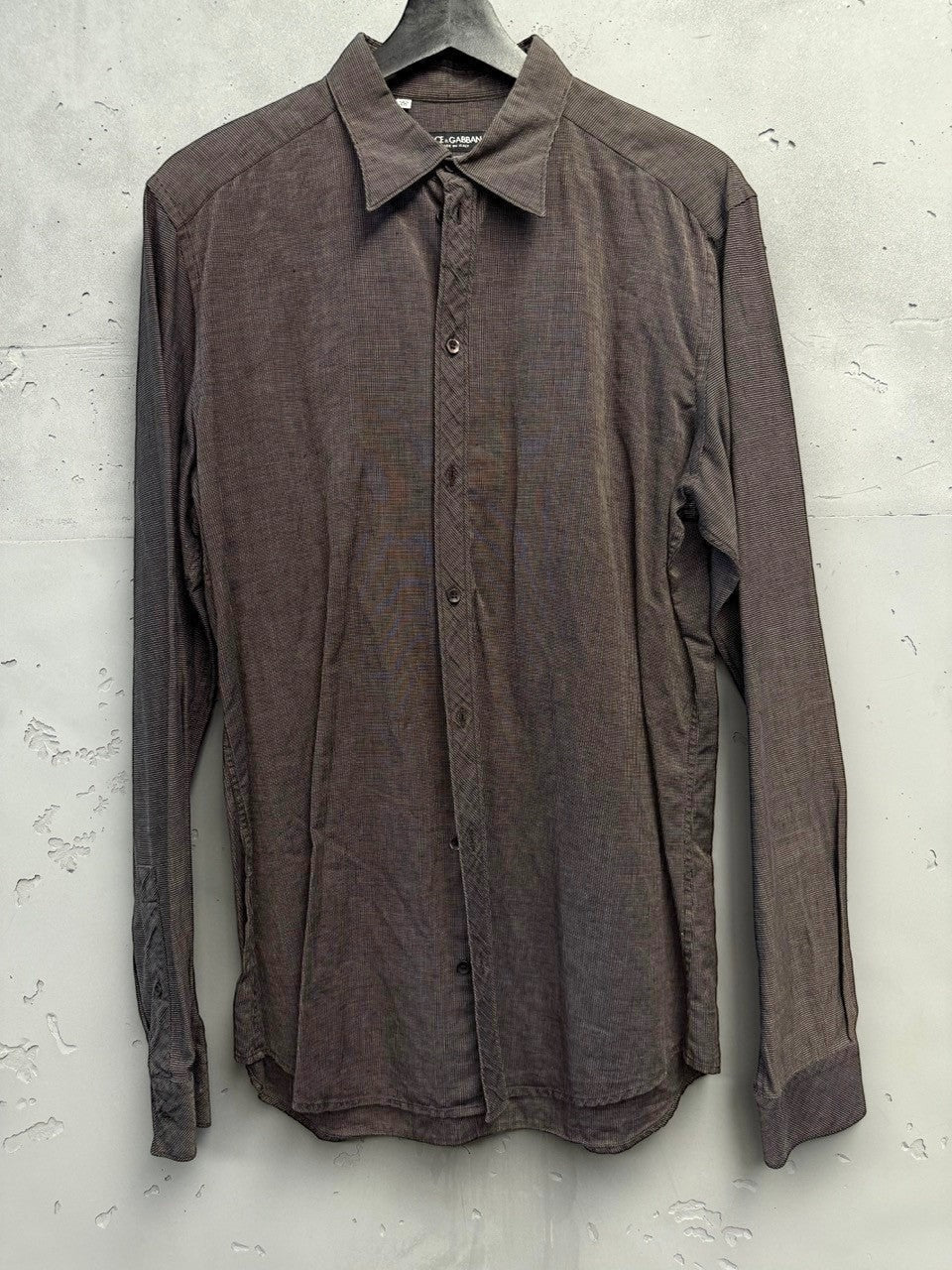 BERLIN VINTAGE CORNER dark brown pinstripe button-down shirt with classic collar and tailored fit.