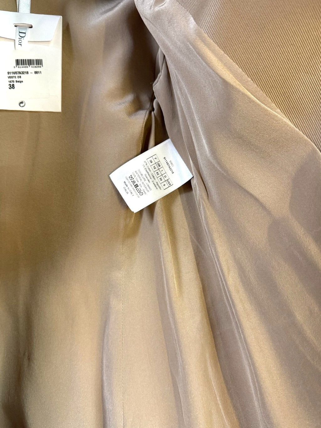 BERLIN VINTAGE CORNER Christian Dior beige blazer interior showing fabric care label and brand tag in Italy