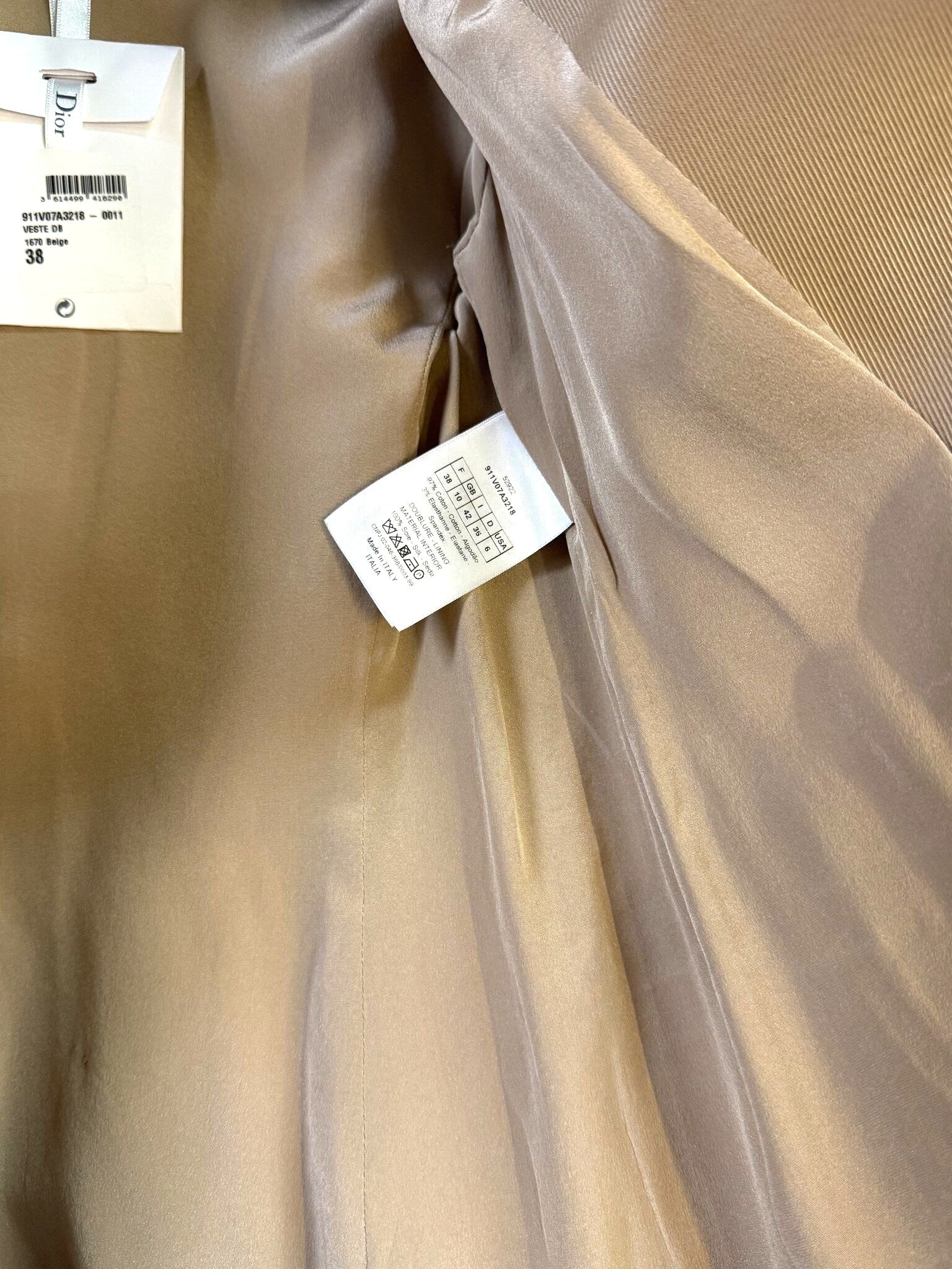 BERLIN VINTAGE CORNER Christian Dior beige blazer interior showing fabric care label and brand tag in Italy