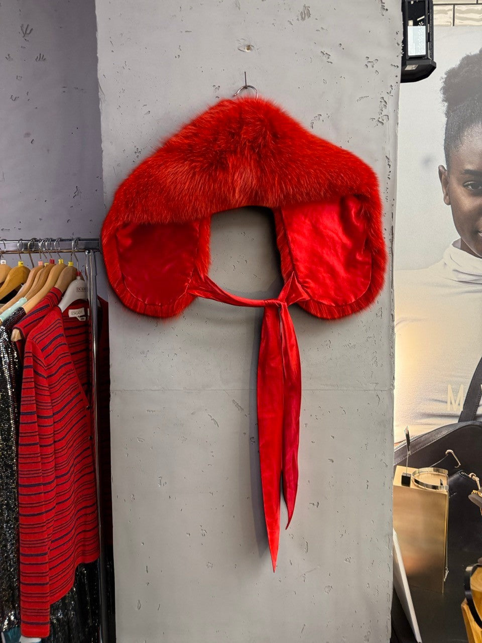 BERLIN VINTAGE CORNER Escada red shadow fox fur collar with silk ribbon ties for formal evening wear.