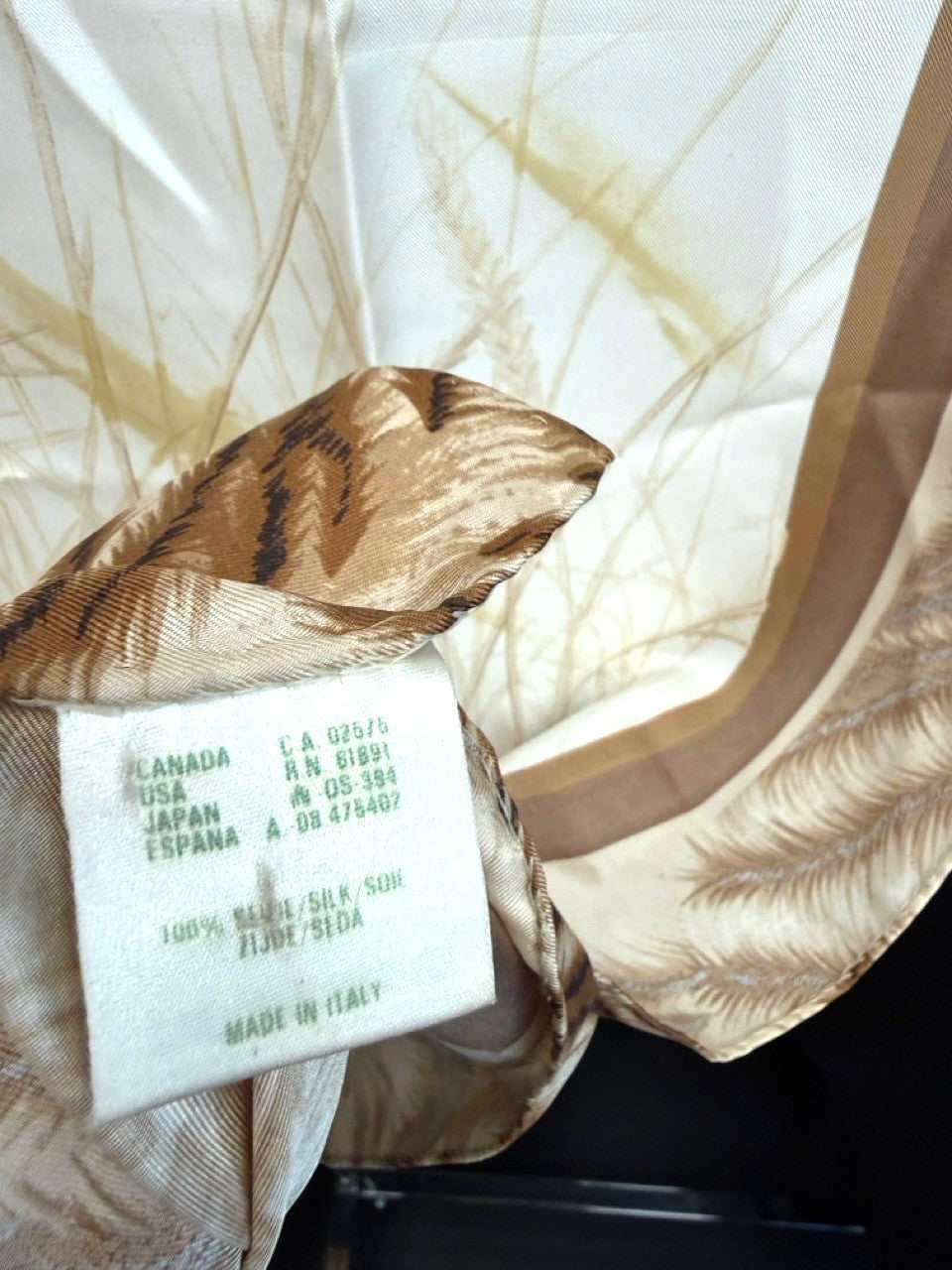 BERLIN VINTAGE CORNER ESCADA silk scarf label showing 100% silk composition and Made in Italy origin