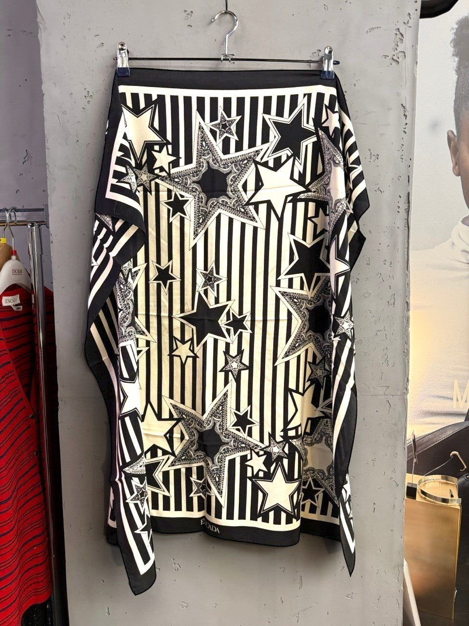 BERLIN VINTAGE CORNER ESCADA black and white silk scarf with vertical stripes, star motifs, and paisley details.