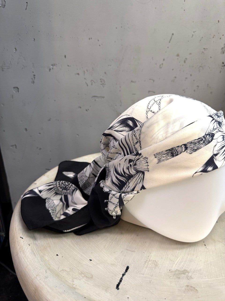 BERLIN VINTAGE CORNER vintage ESCADA silk scarf in black and white with nautical rope and medallion print
