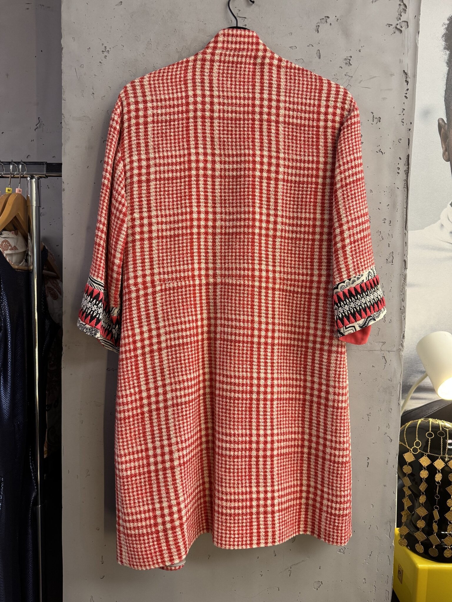 BERLIN VINTAGE CORNER ETRO Milano long coat in red and white houndstooth with intricate embroidered sleeve cuffs.