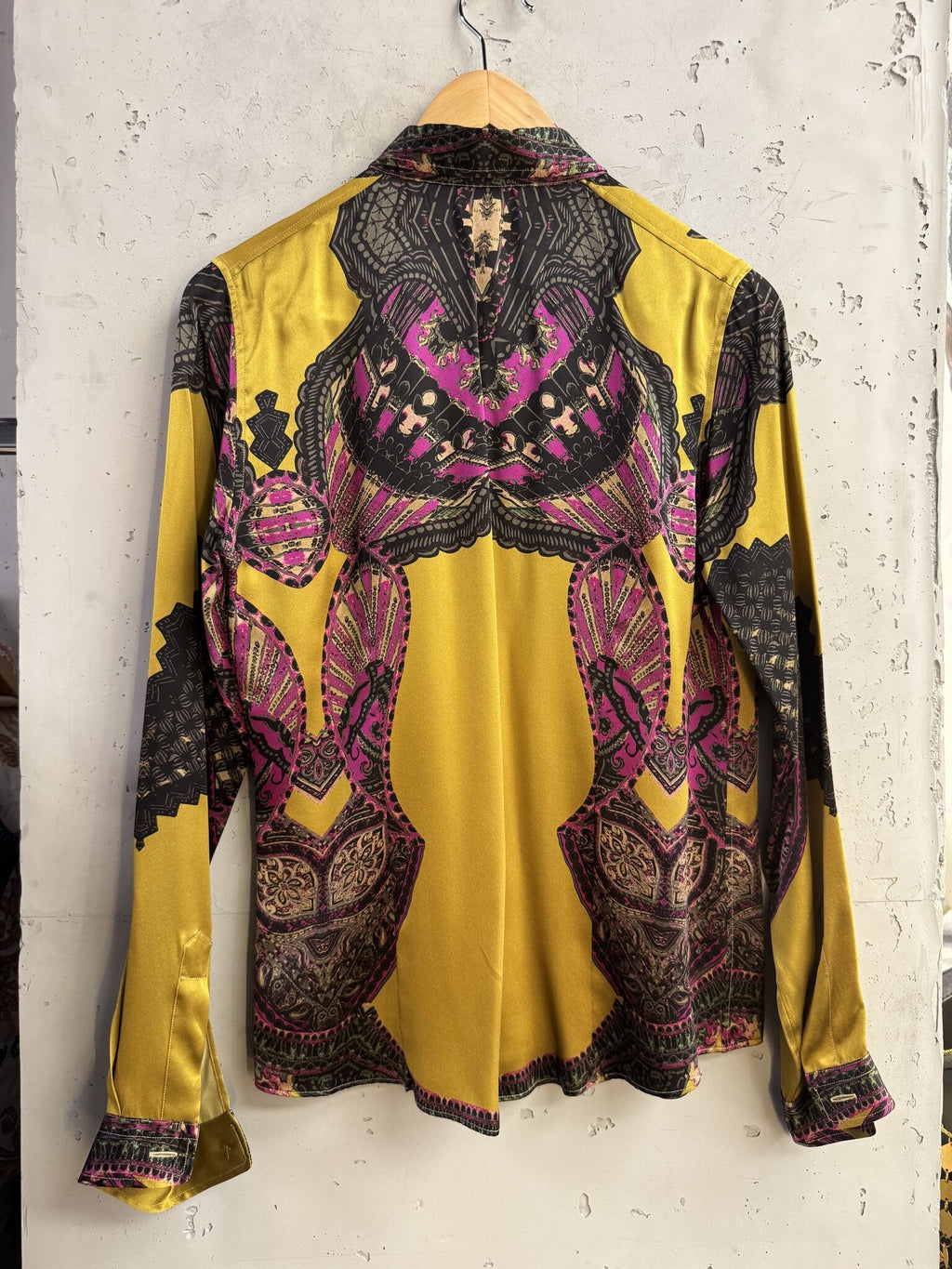 BERLIN VINTAGE CORNER ETRO long sleeve button down shirt in mustard yellow with magenta and charcoal paisley print
