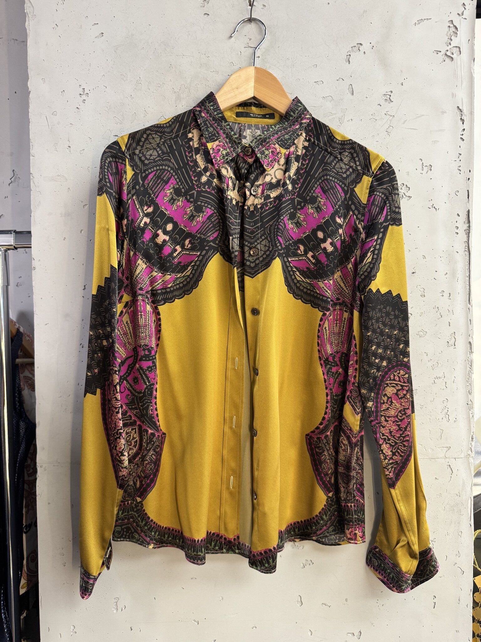 BERLIN VINTAGE CORNER ETRO long sleeve button down shirt in mustard yellow with magenta and charcoal paisley print