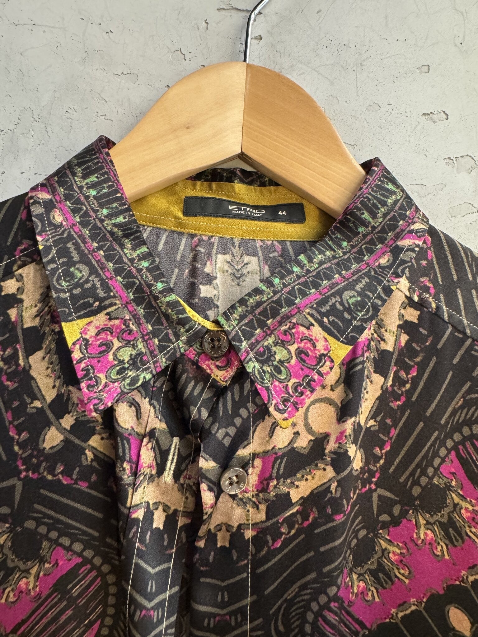 BERLIN VINTAGE CORNER ETRO long sleeve button down shirt featuring a vibrant mustard, magenta, and charcoal print.