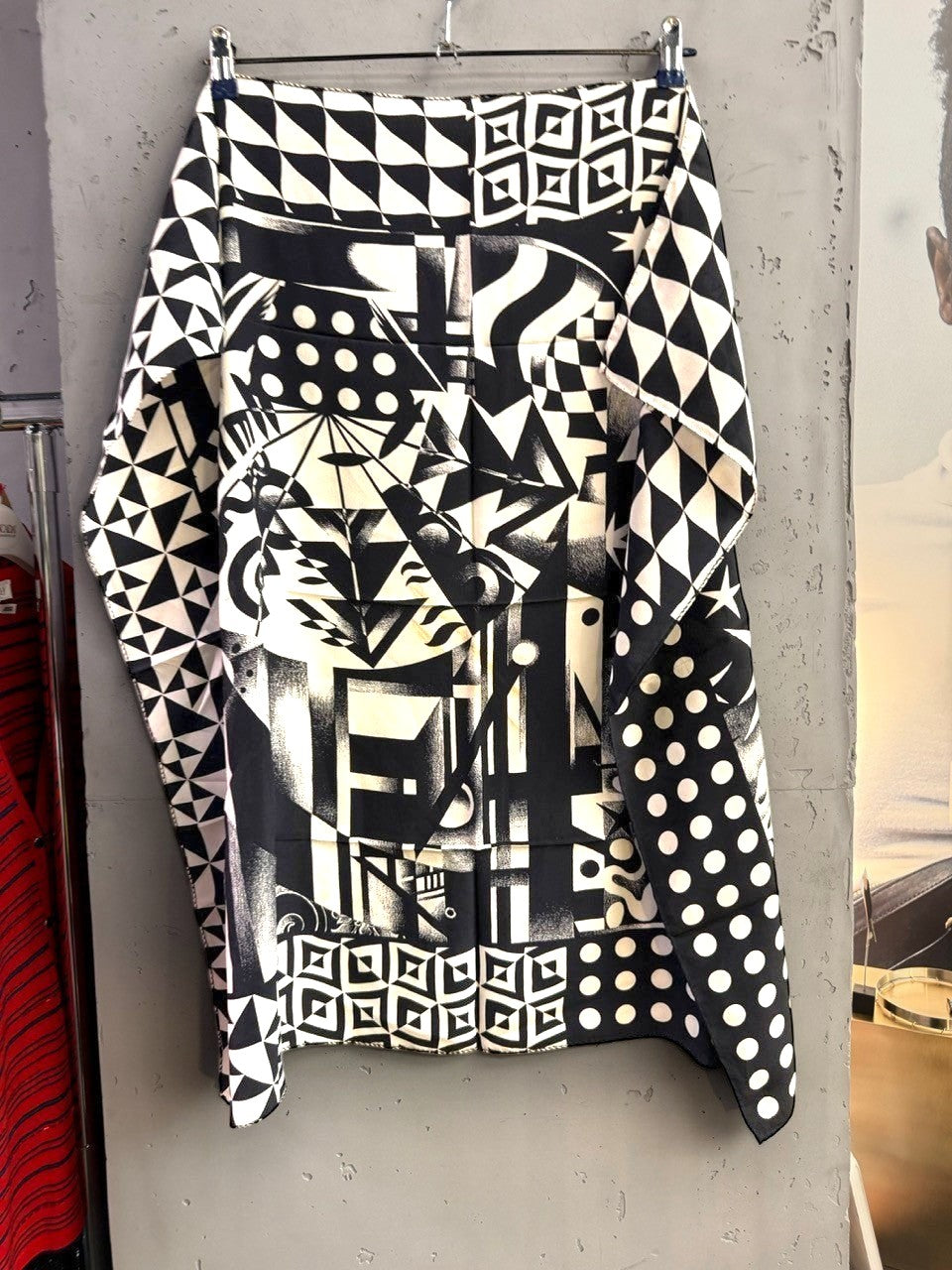BERLIN VINTAGE CORNER black and white silk scarf with geometric, polka dot, and abstract patterns.