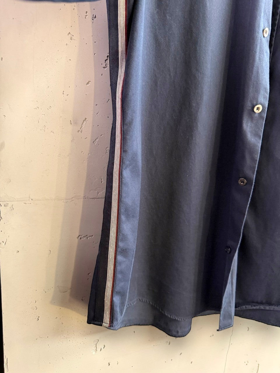 BERLIN VINTAGE CORNER navy blue Gucci button down shirt with side stripe detail