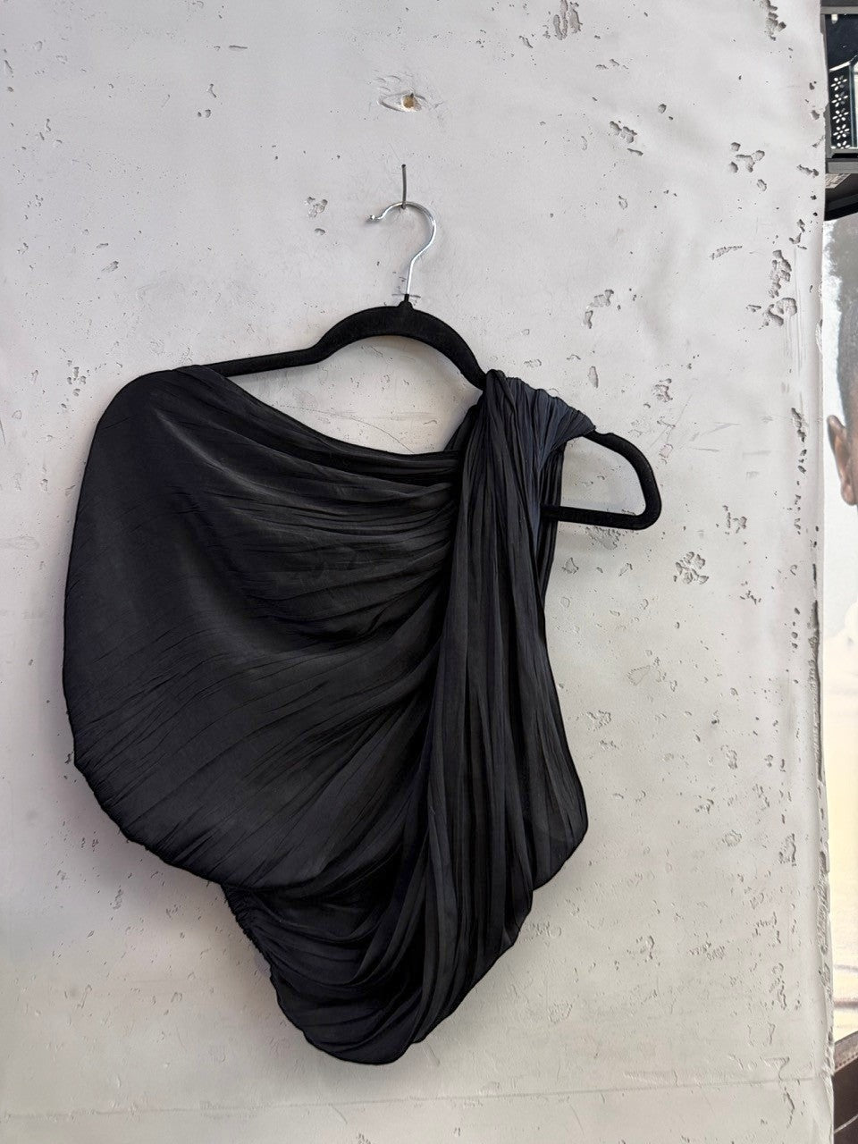 BERLIN VINTAGE CORNER Lanvin black one-shoulder top with architectural micro-pleated fabric and gathered detailing.
