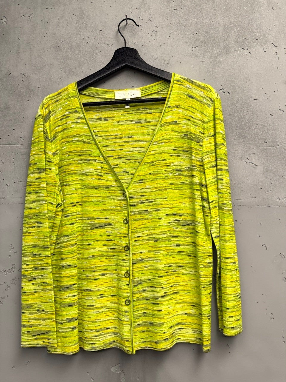 BERLIN VINTAGE CORNER lime green knit cardigan with abstract marled pattern, V-neck, and button front.