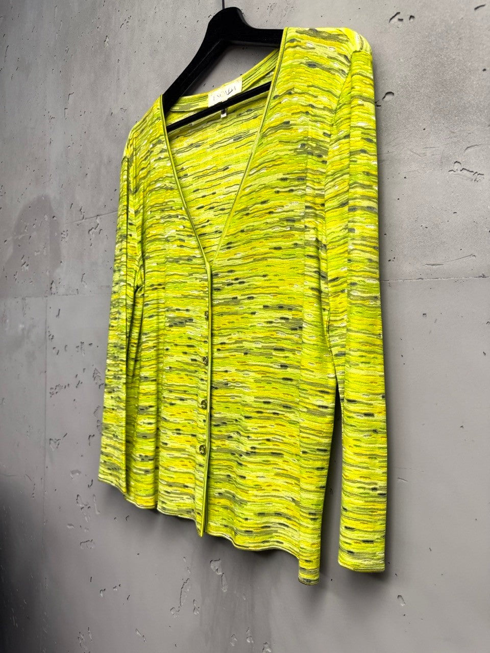BERLIN VINTAGE CORNER lime green abstract marled knit V-neck button-front cardigan