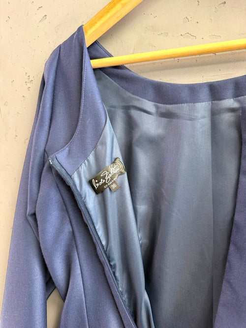 BERLIN VINTAGE CORNER navy blue A-line dress with long sleeves and a subtle sheen. Fully lined with zipper closure.