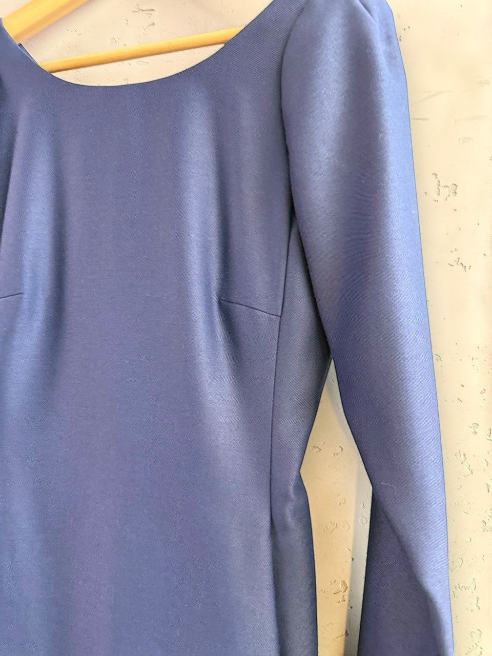 BERLIN VINTAGE CORNER navy blue long sleeve A-line dress with subtle sheen and elegant neckline.