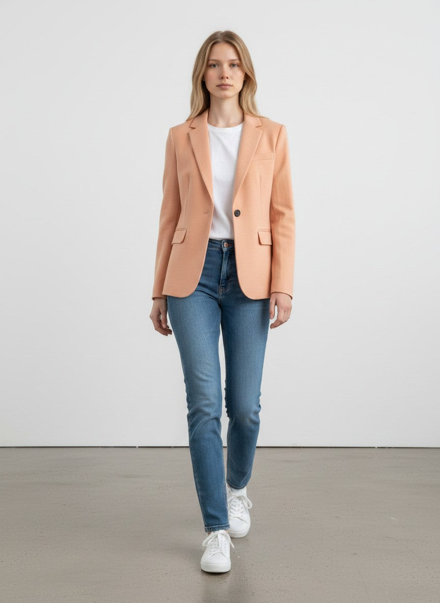 BERLIN VINTAGE CORNER single-breasted blazer in soft peach wool blend with notched lapel and single button closure.