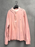 BERLIN VINTAGE CORNER soft pink cotton long sleeve henley shirt with mandarin collar and three-button placket, embroidered logo detail.