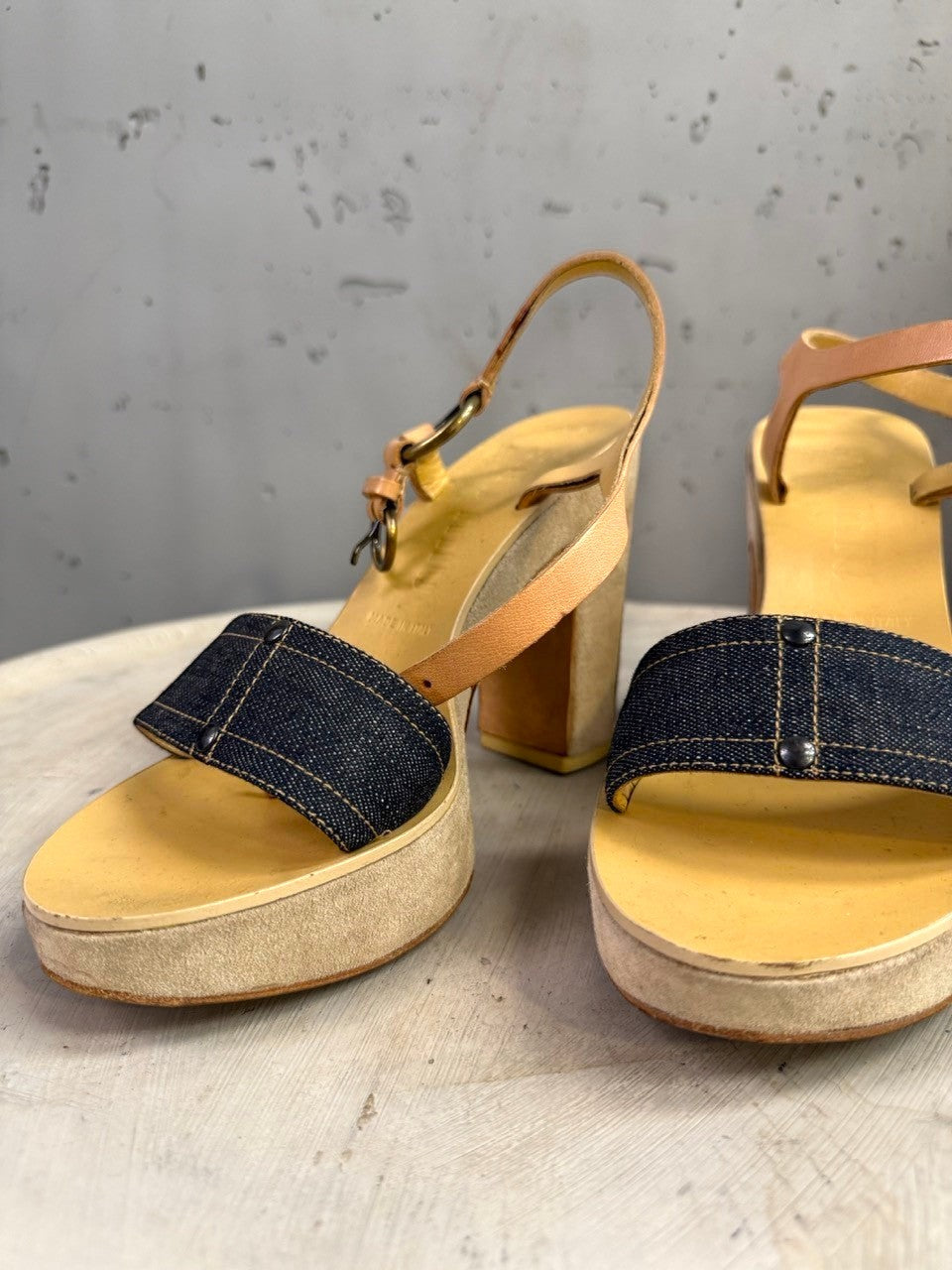 BERLIN VINTAGE CORNER Platform block heel sandals with dark denim strap and tan leather ankle strap. Wood-toned platform.