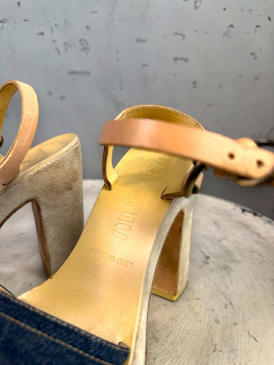 BERLIN VINTAGE CORNER Platform block heel sandals with denim strap, tan leather ankle strap, and light beige suede heel.