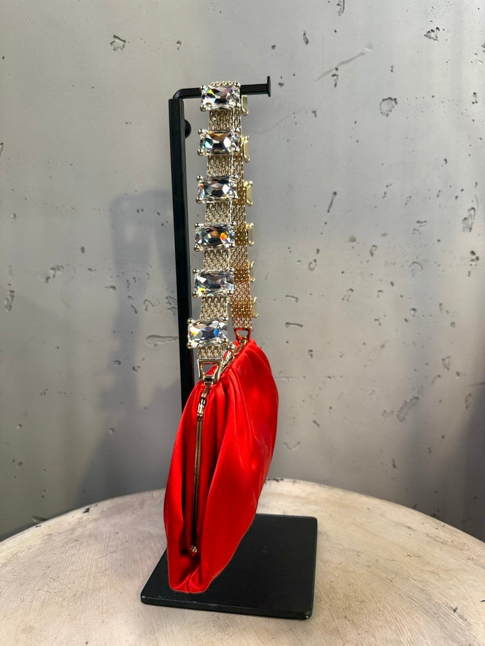 BERLIN VINTAGE CORNER red satin ruched evening clutch with ornate crystal and gold-tone mesh chain strap