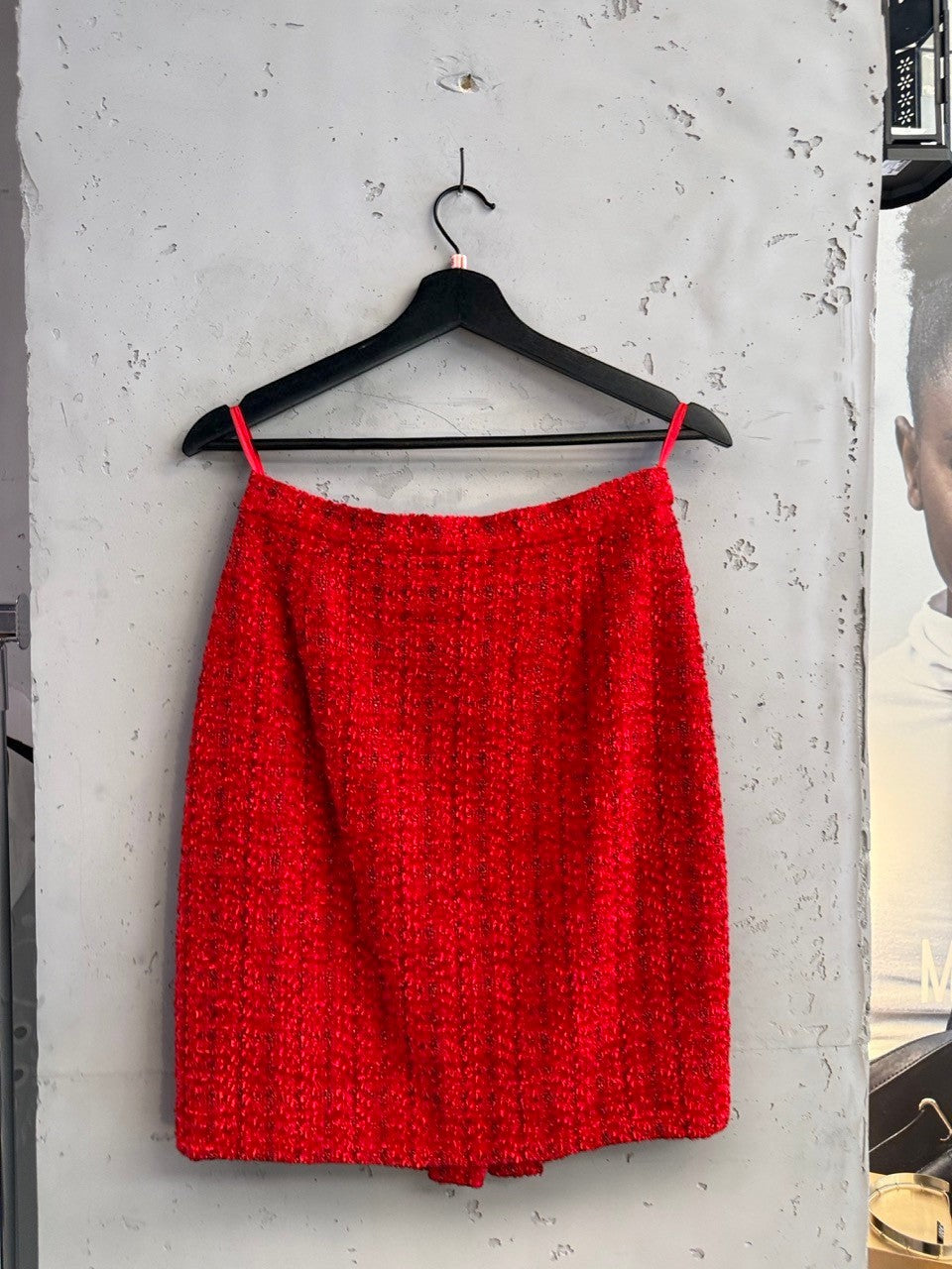 BERLIN VINTAGE CORNER red tweed mini skirt with Lurex shimmer, wool blend, back zipper closure.