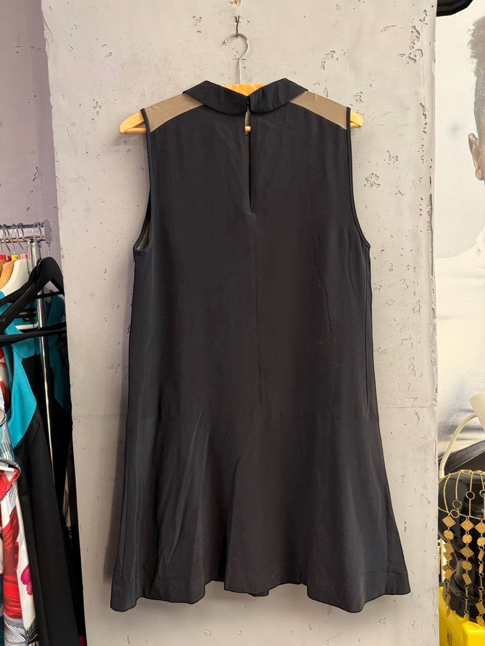 BERLIN VINTAGE CORNER Marc by Marc Jacobs sleeveless black dress with tan collar and keyhole back detail