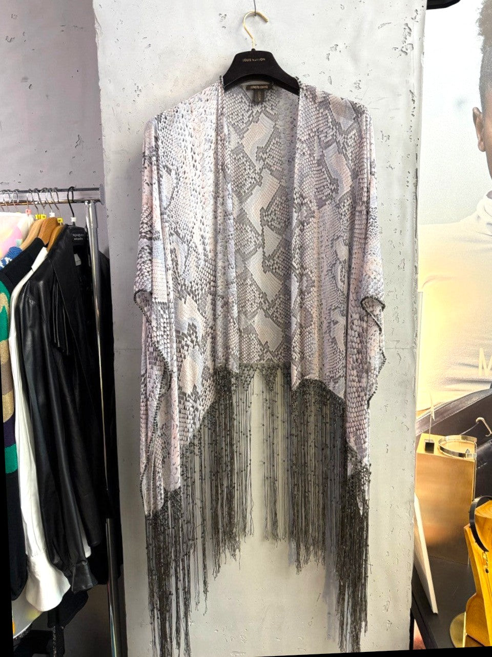 BERLIN VINTAGE CORNER grey, white, and blush pink snakeskin print kimono with fringe