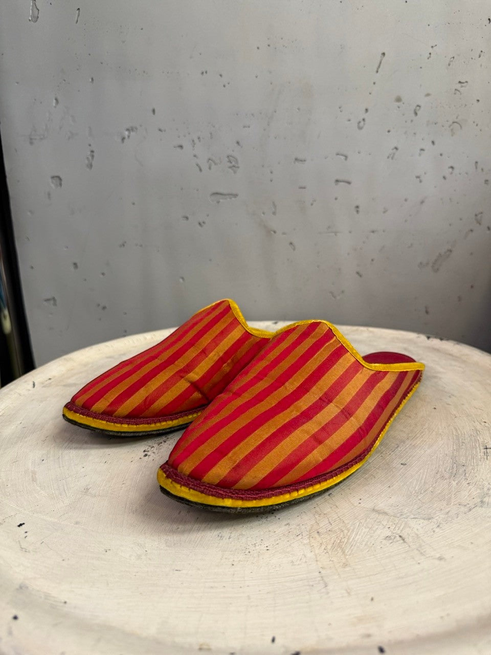 BERLIN VINTAGE CORNER women's crimson red and golden yellow striped silk blend slippers with pointed toe and yellow piping.