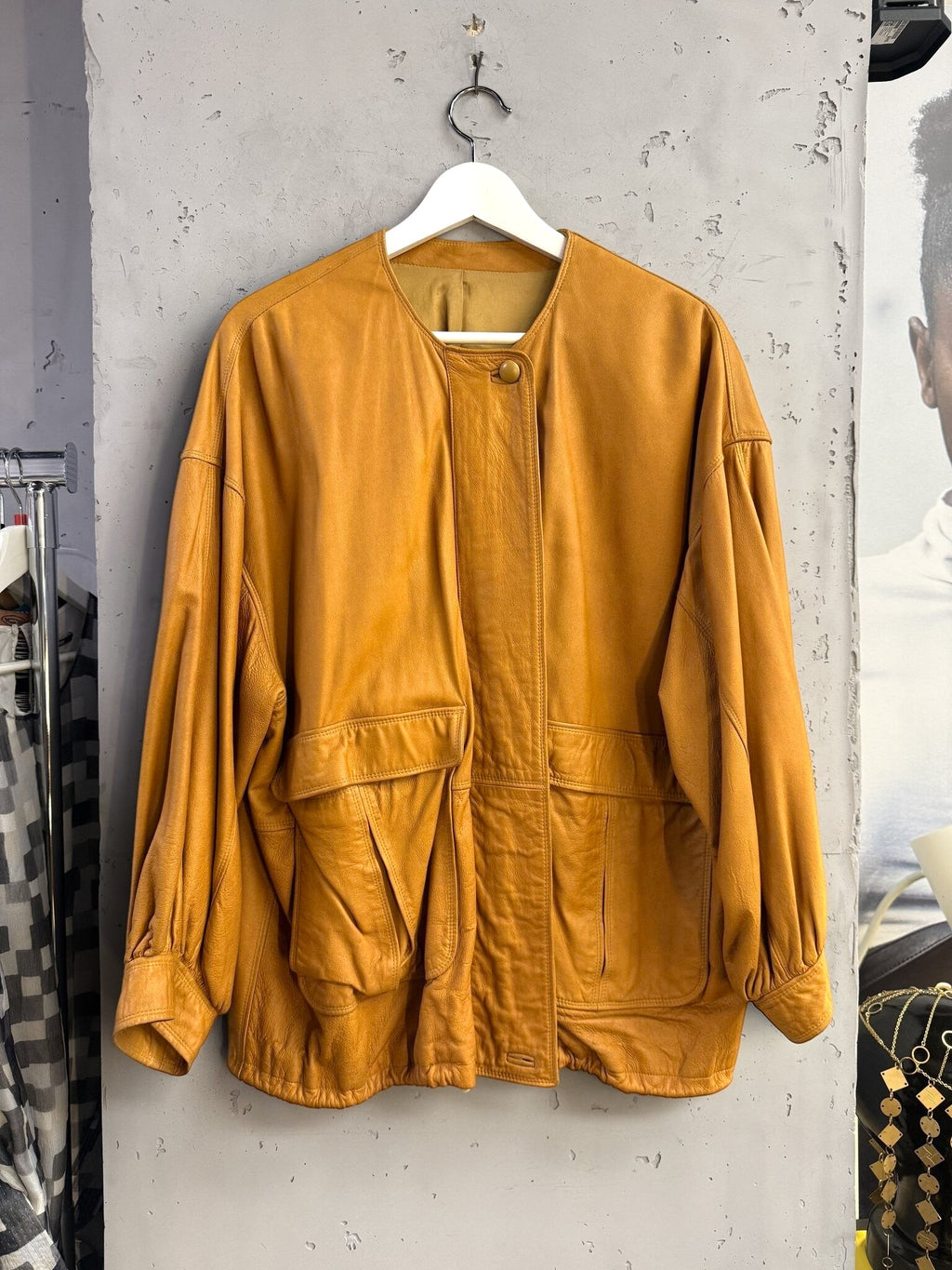 BERLIN VINTAGE CORNER Jil Sander+ tan leather bomber jacket with collarless round neck and large front pockets