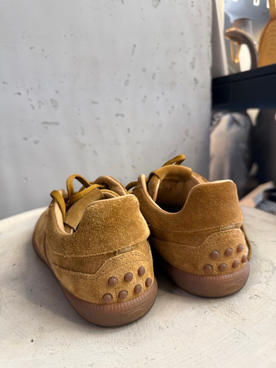 BERLIN VINTAGE CORNER tan suede driving shoes with rubber pegs on heel and sole, lace-up closure.