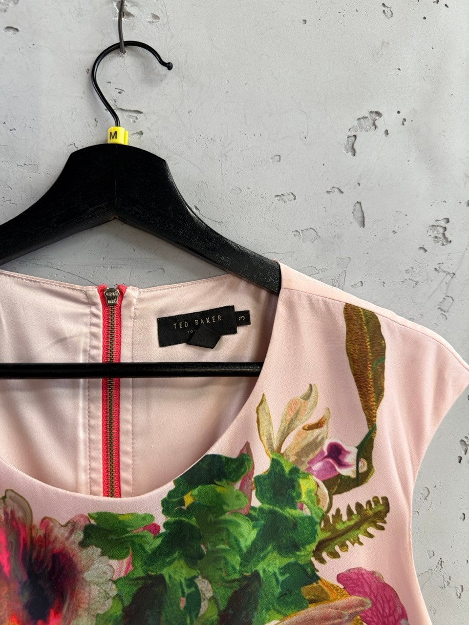 BERLIN VINTAGE CORNER Ted Baker blush pink floral mini dress with cap sleeves and a bright pink exposed back zipper.