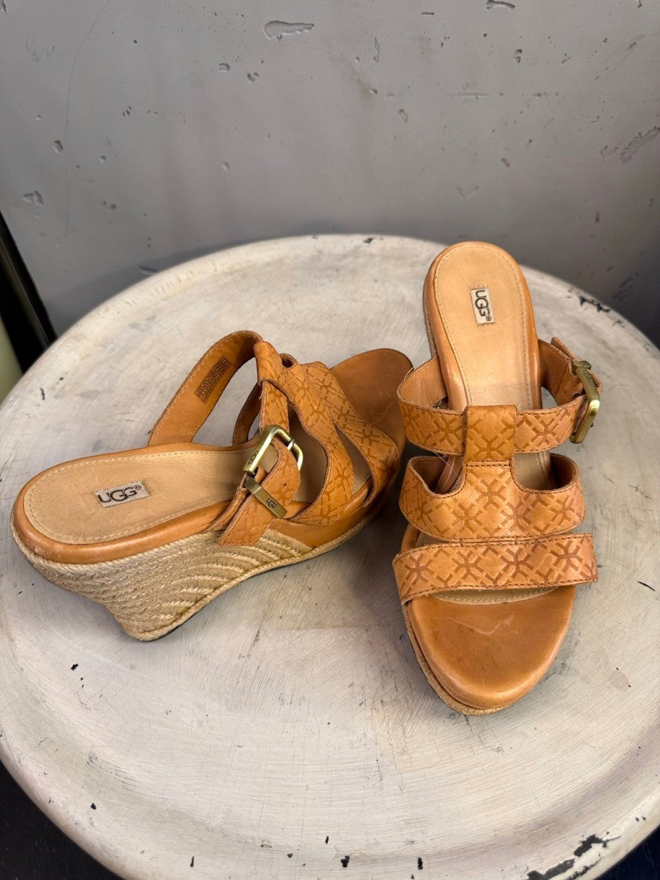 BERLIN VINTAGE CORNER tan leather UGG espadrille wedge sandals with embossed straps and buckle closure.